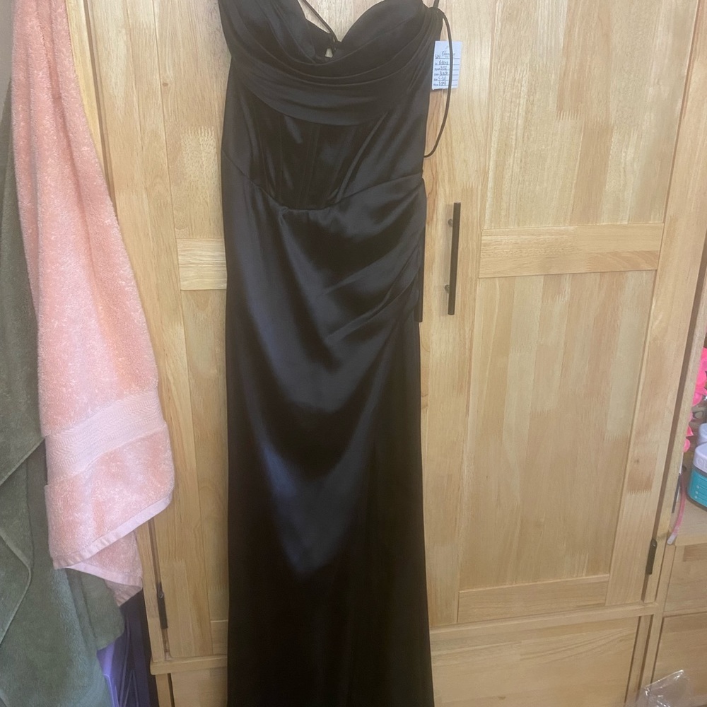 Never Worn, Except To Try On. Was Originally Boug… - image 4